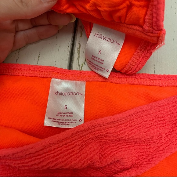 Coral/Orange Crinkle Zipper Bikini Set - Size S - Picture 3 of 5